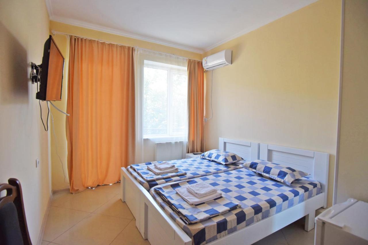 Hotel Vake Palace Tbiliszi Kültér fotó