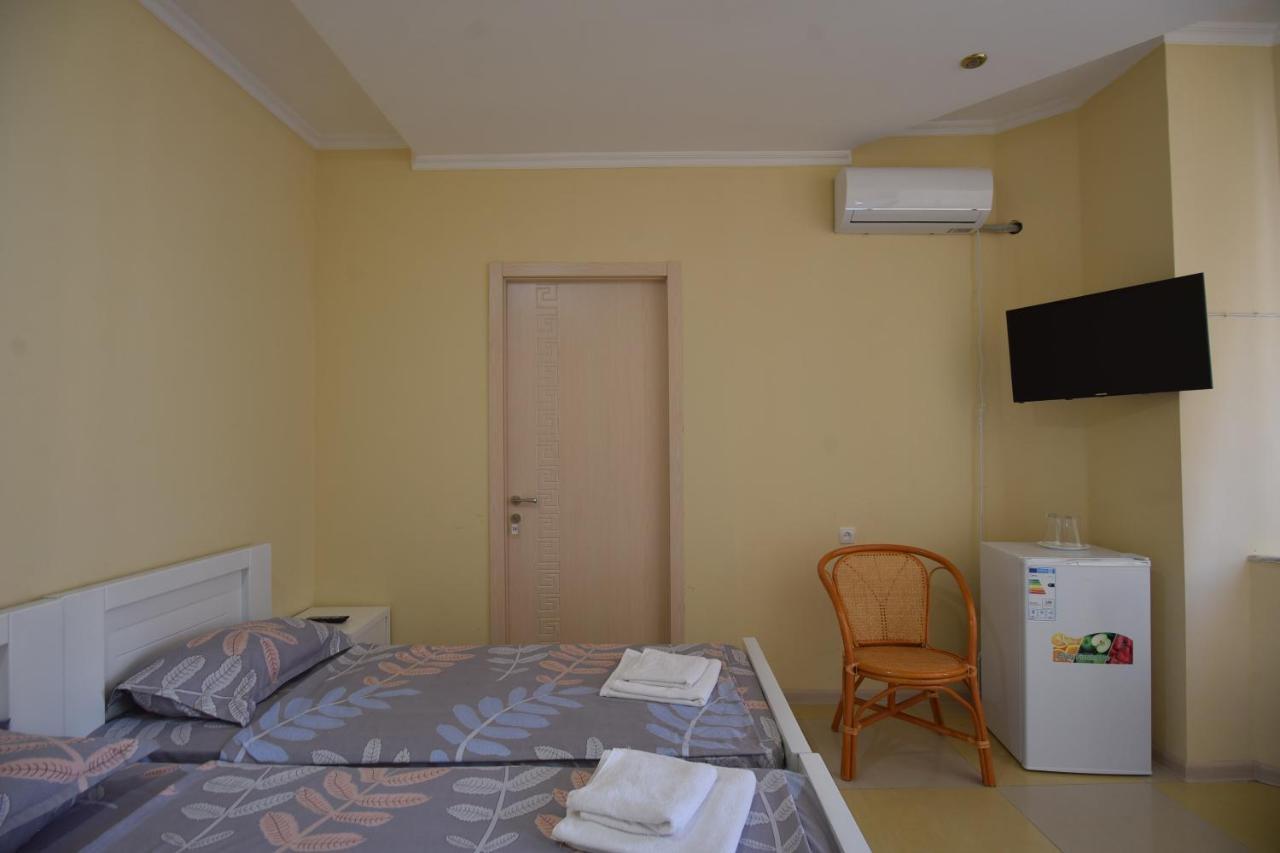 Hotel Vake Palace Tbiliszi Kültér fotó