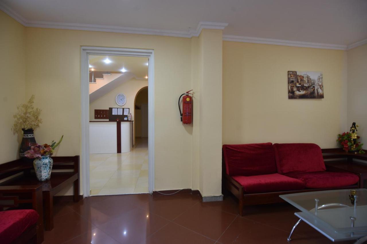 Hotel Vake Palace Tbiliszi Kültér fotó