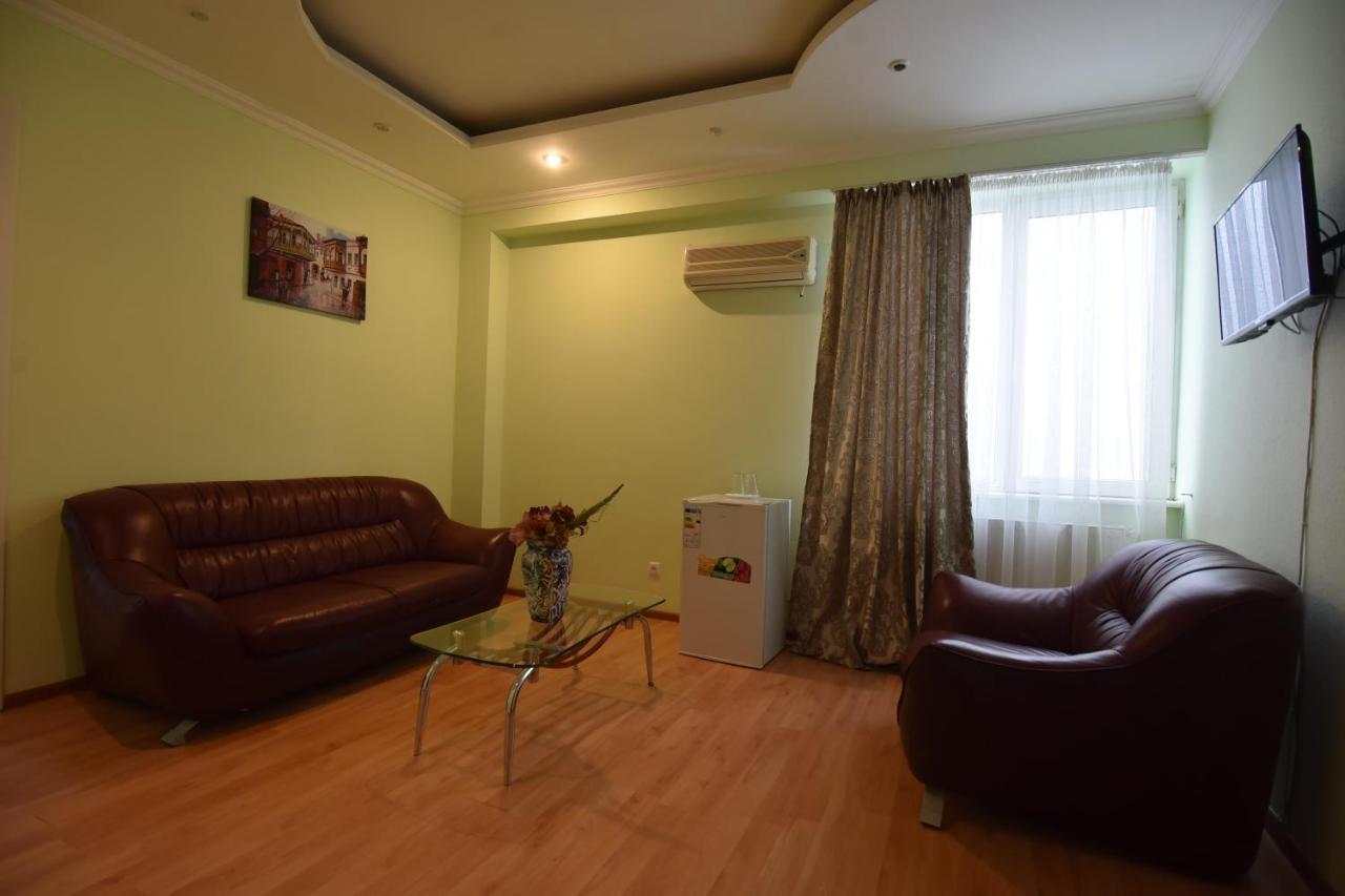 Hotel Vake Palace Tbiliszi Kültér fotó